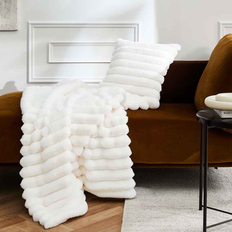 Plaid Serenity crème ou sable – ultra doux effet peluche | 125x150 cm ou 180x220 cm