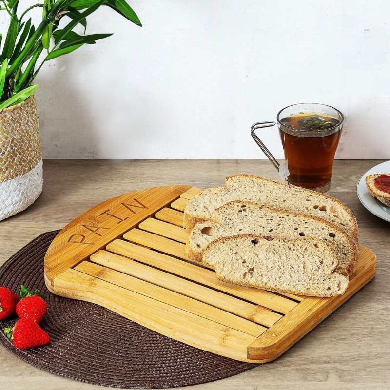 Planche a pain avec rainures recupere-miettes