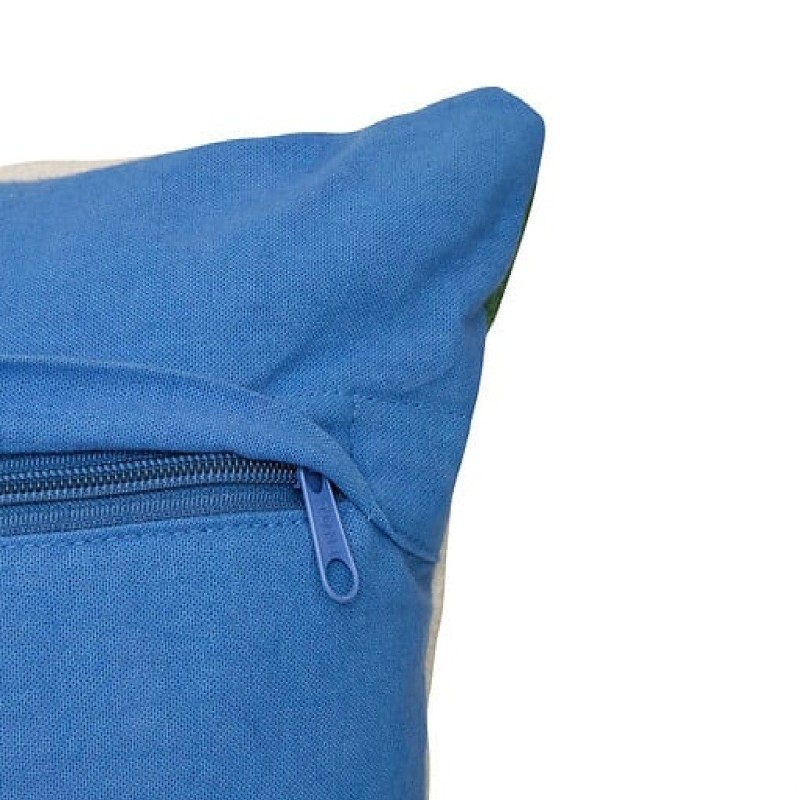 Coussin en coton broderie arty