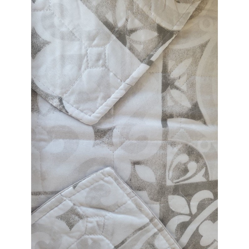 Couvre lit microfibre + taies 220 x 240 cm Persan gris